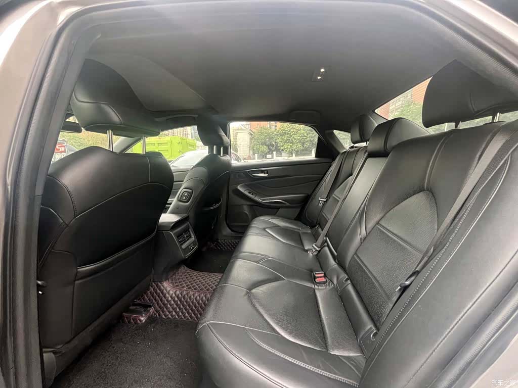 Toyota Avalon, 2019 4