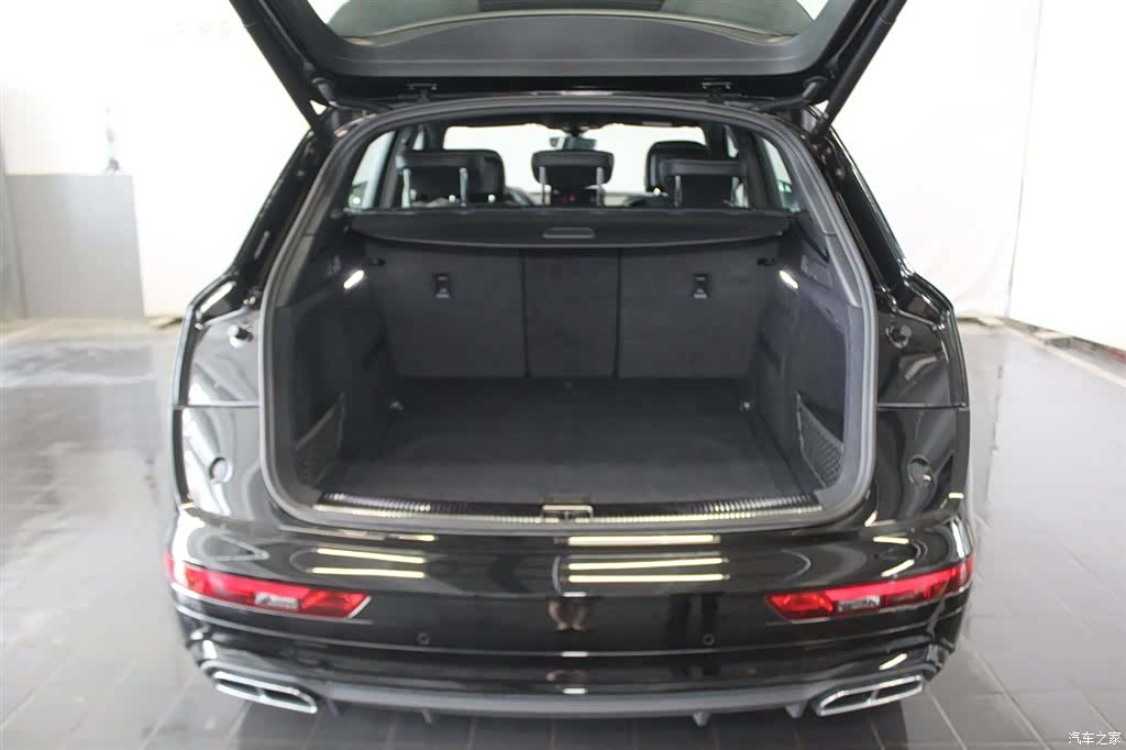 Audi Q5L, 2025 7