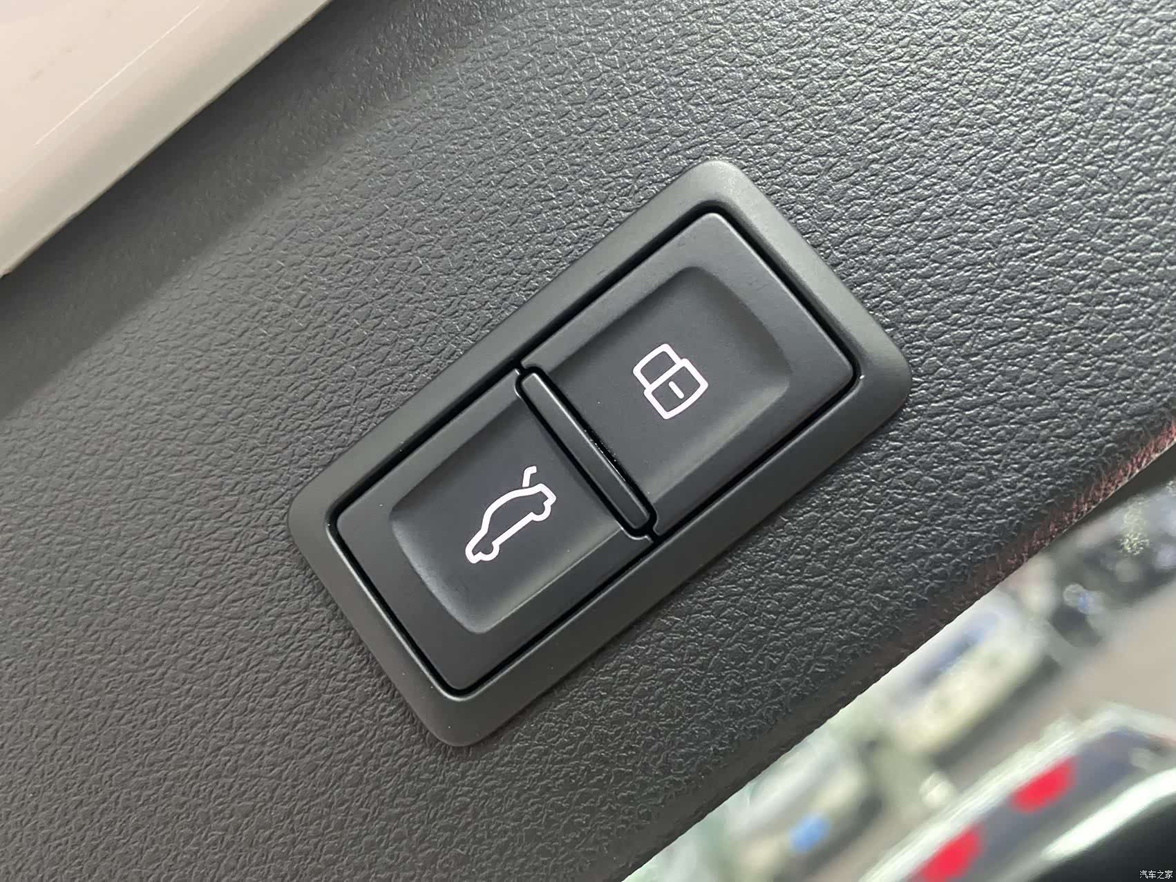 Audi Q2L, 2022 20