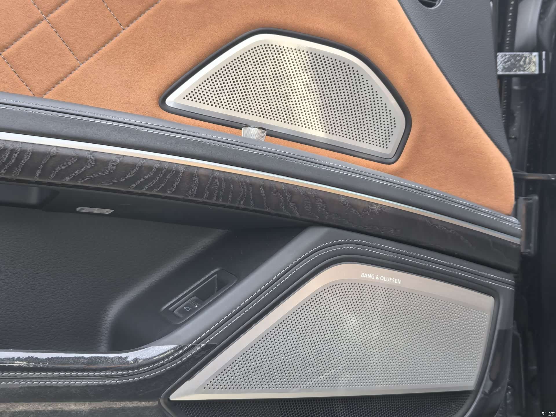 Audi A8L, 2025 7