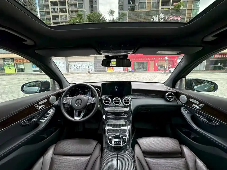 Mercedes-Benz GLC Mercedes-Benz GLC
