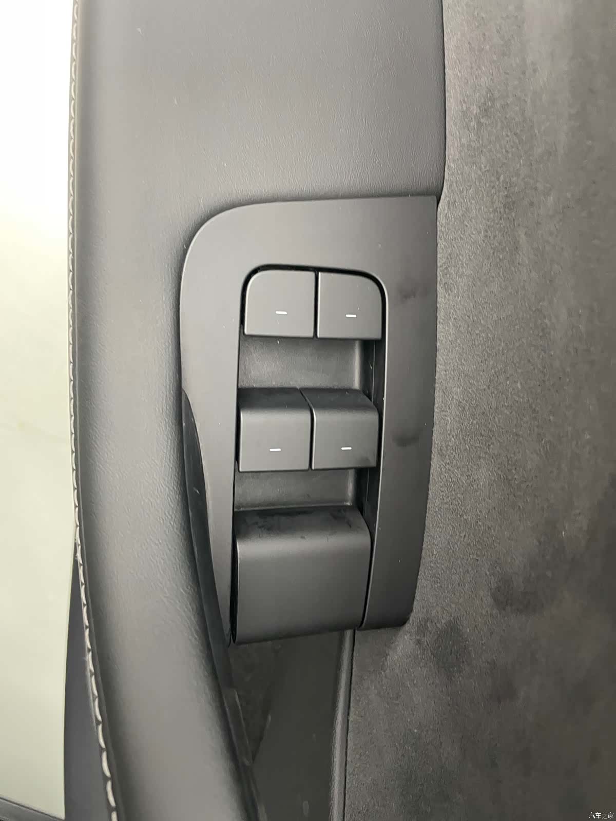 Tesla Model Y, 2021 10