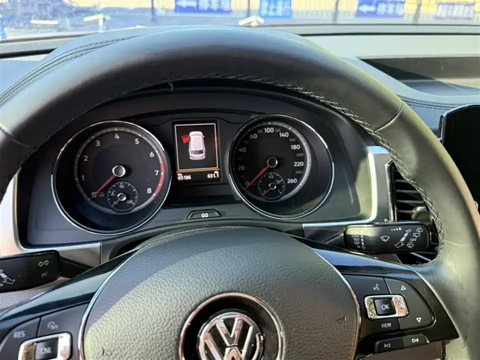 Volkswagen Tourang