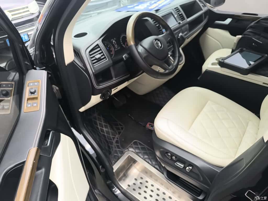 Volkswagen 7, 2018 16