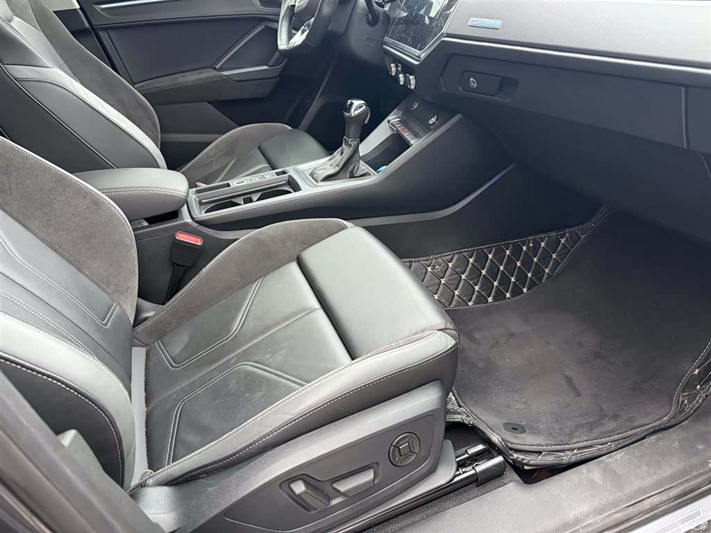 Audi Q3, 2022 6
