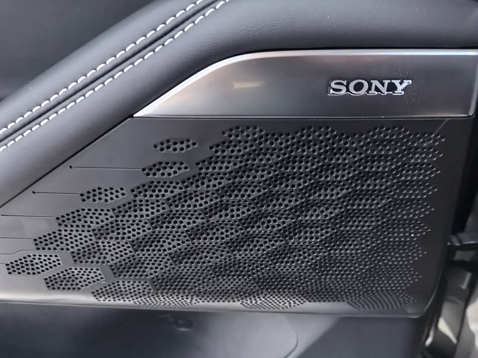 Changan UNI-K Smart iDD