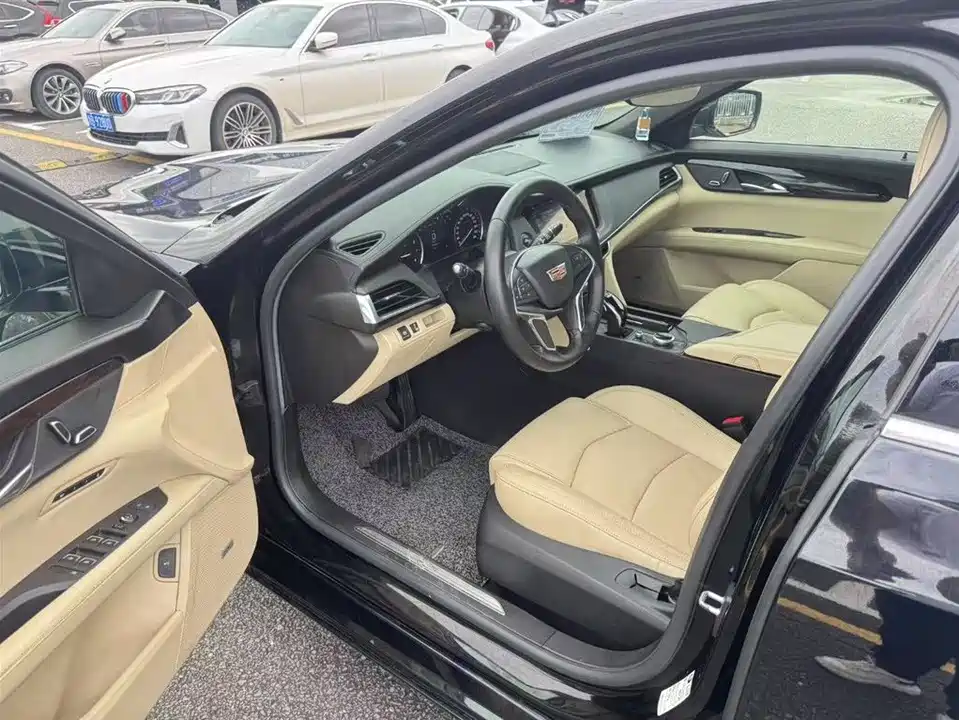 Cadillac CT6