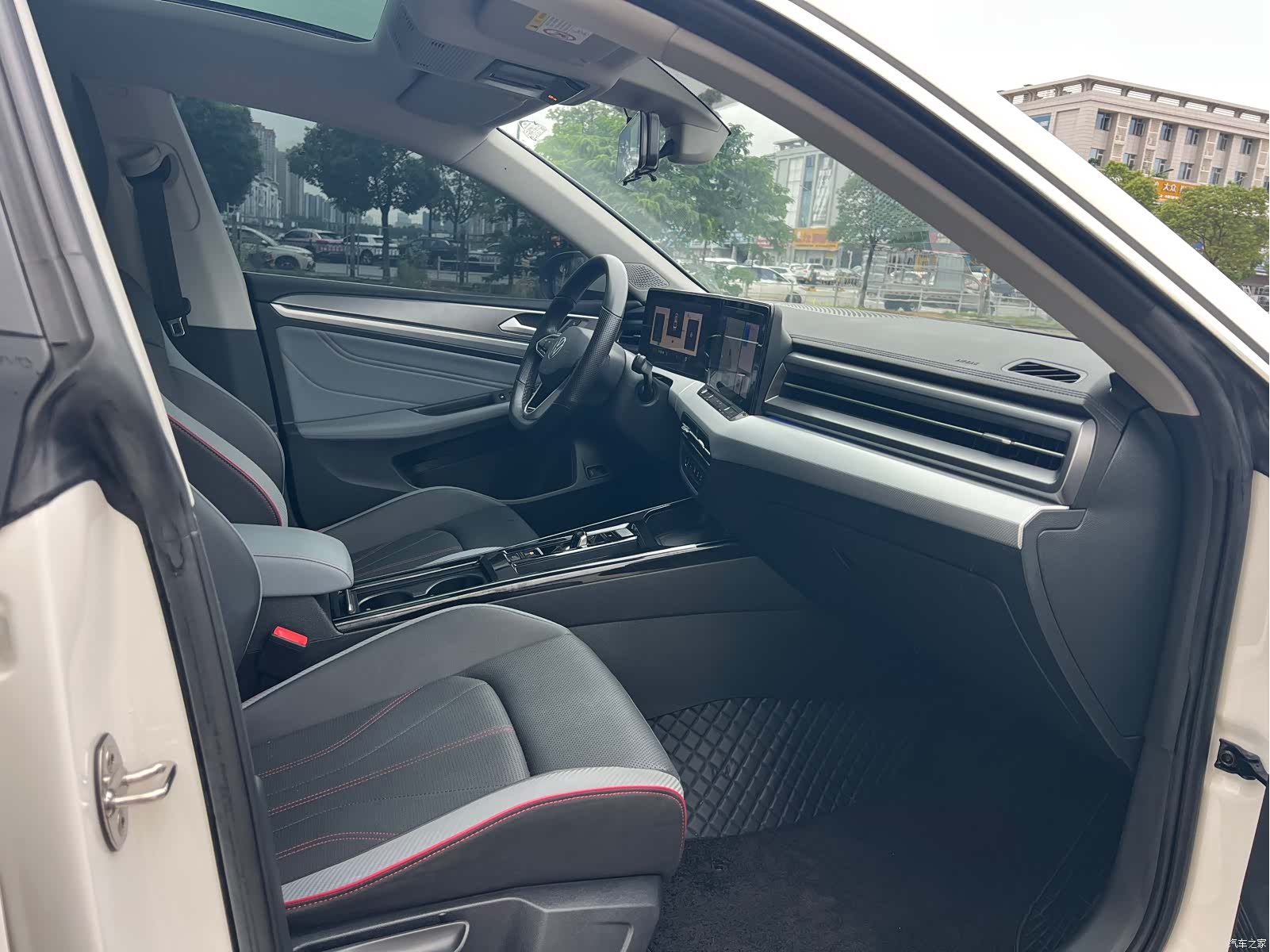 Volkswagen Lamando, 2023 7