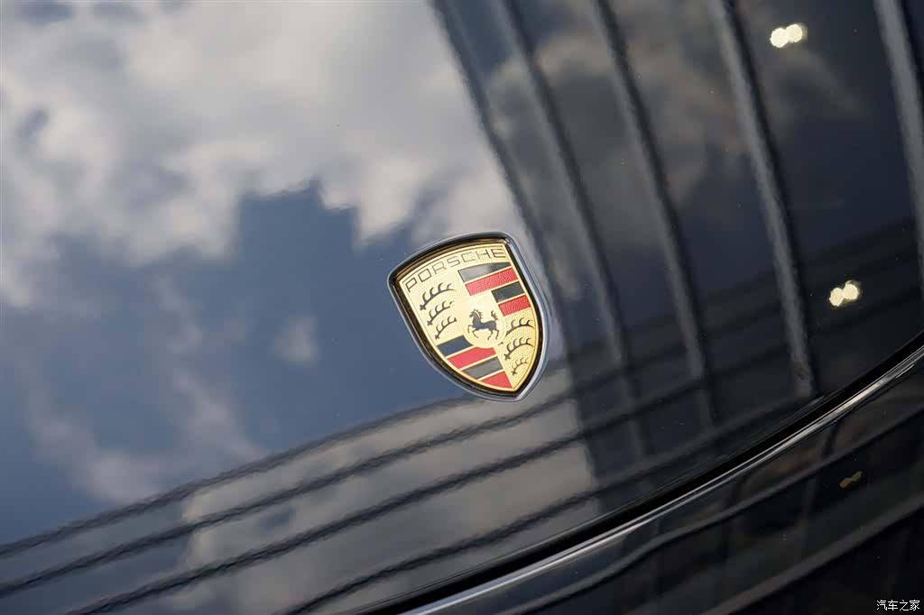 Porsche Cayman, 2025 31