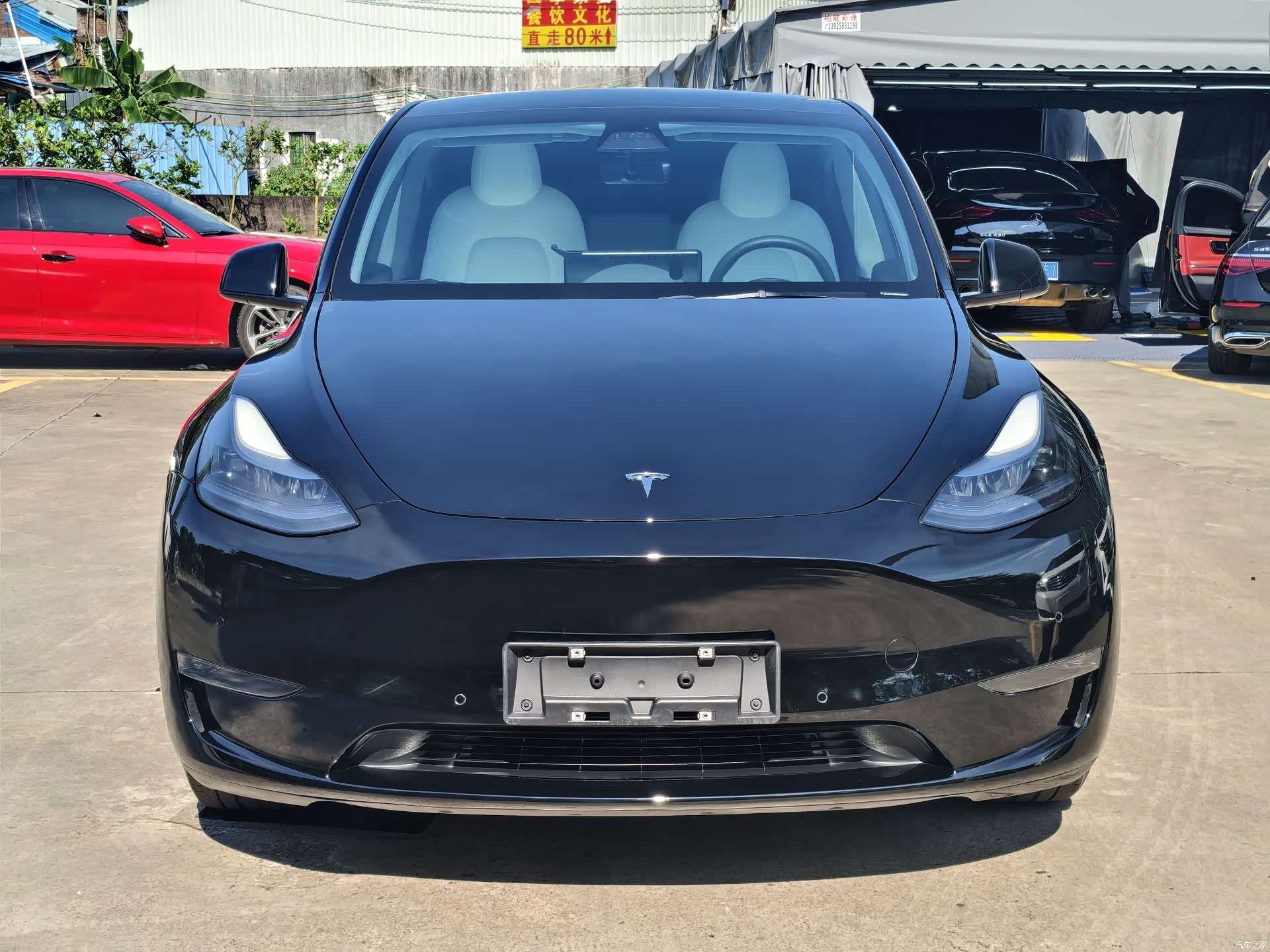 Tesla Model Y, 2023 7