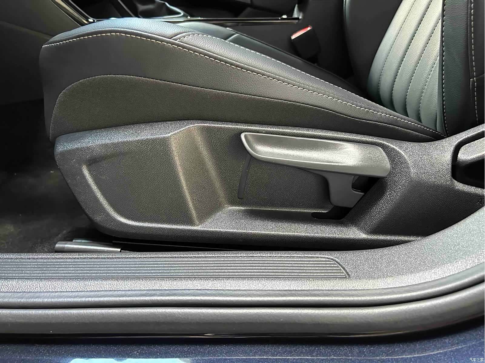 Volkswagen Passat, 2024 12
