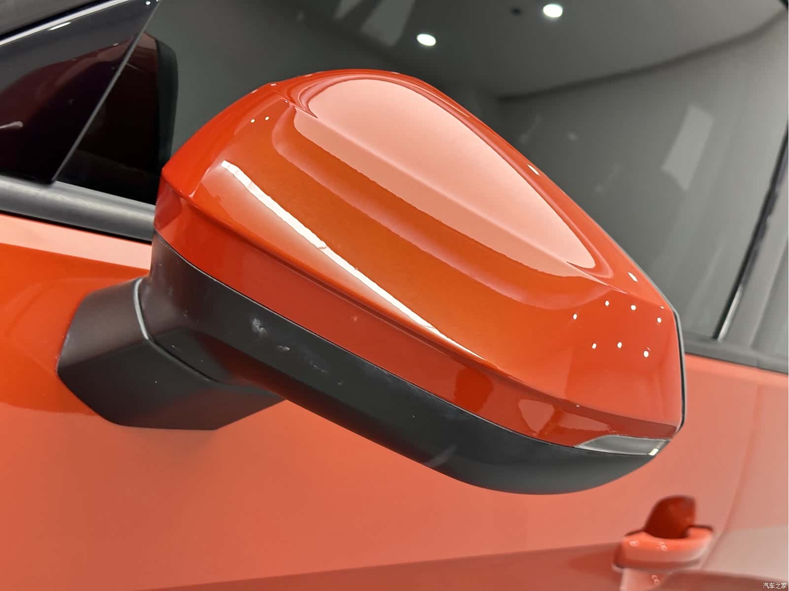 Audi Q2L, 2019 22