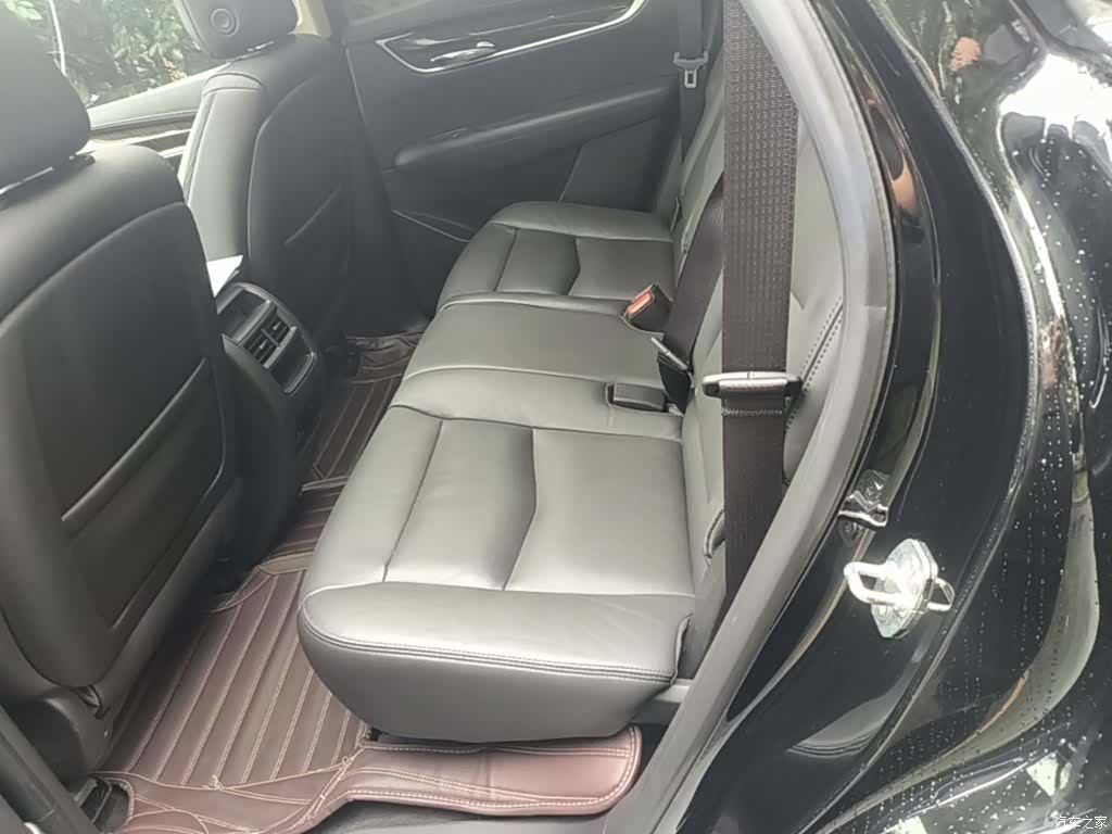 Cadillac XT5, 2017 17