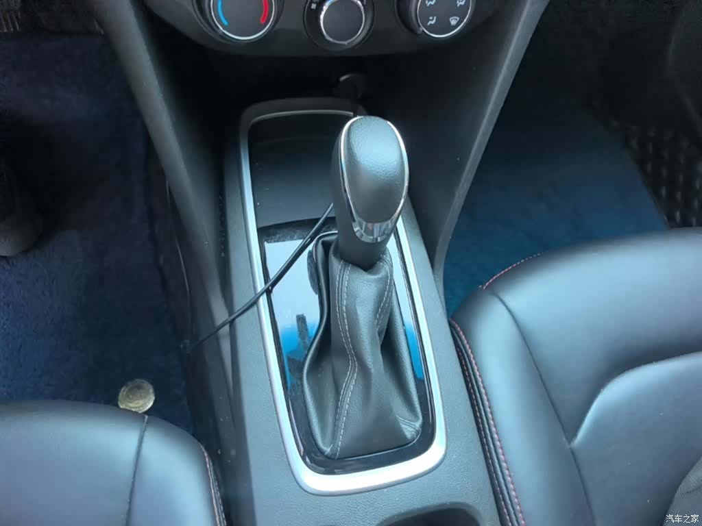 Chevrolet 320, 2019 14