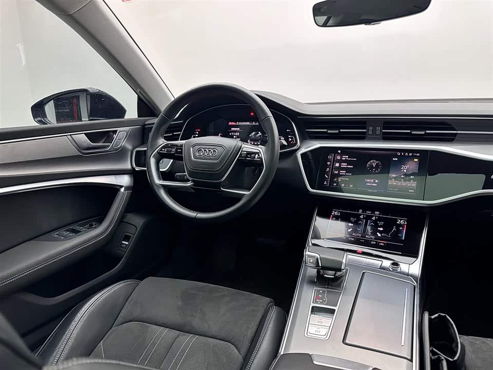 Audi A7L
