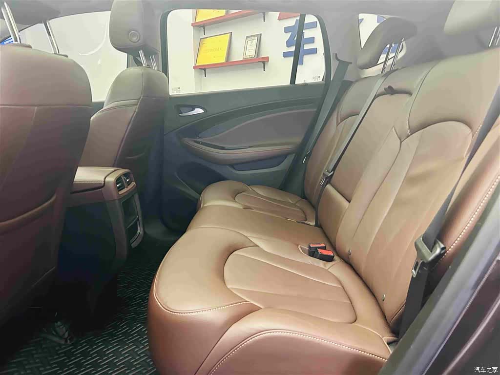 Buick Envision Plus, 2021 22