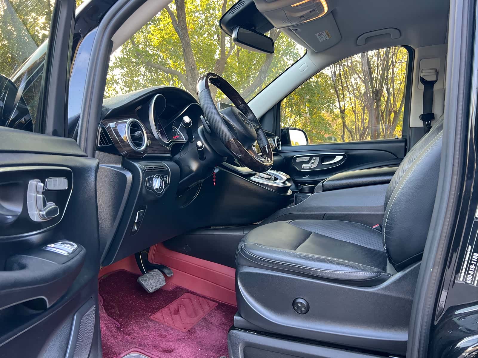 Mercedes-Benz V-Class, 2019 8