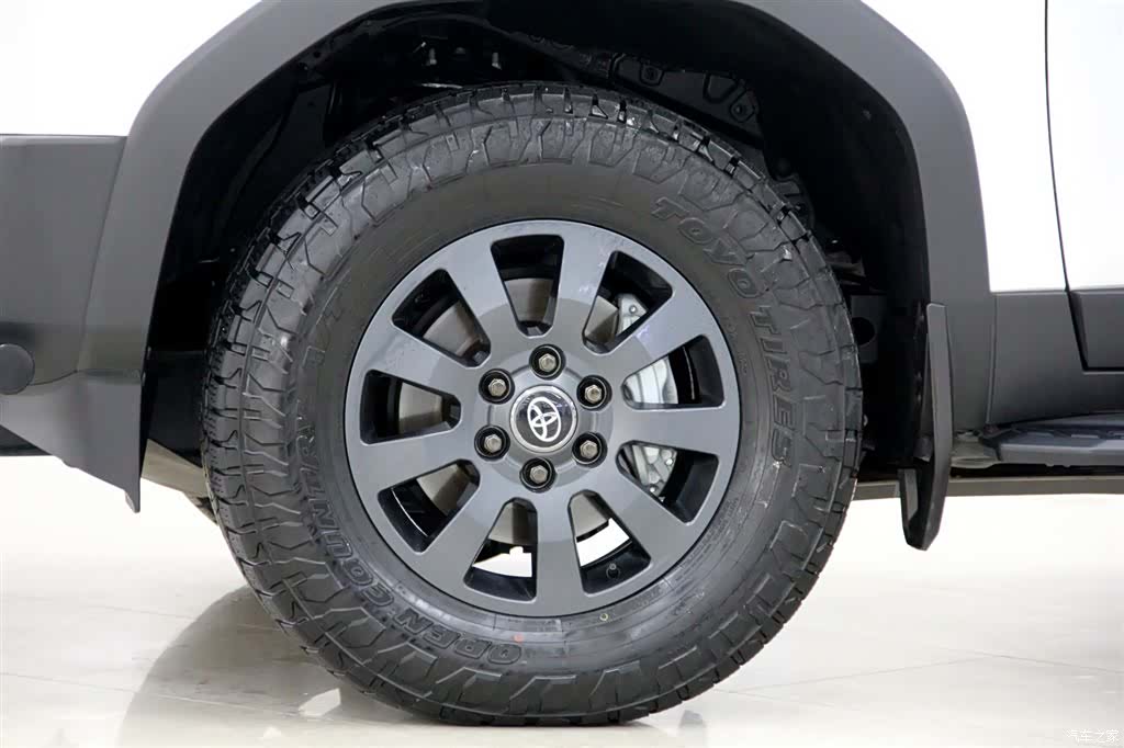 Toyota Prado, 2026 37