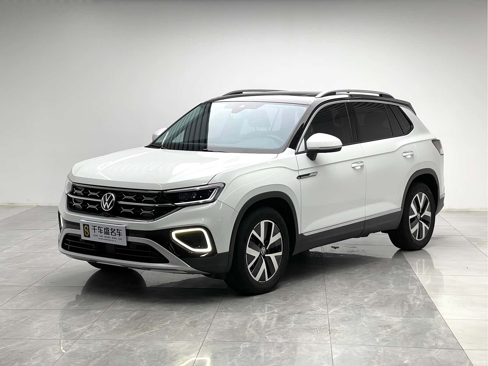 Volkswagen Tayron, 2023 1