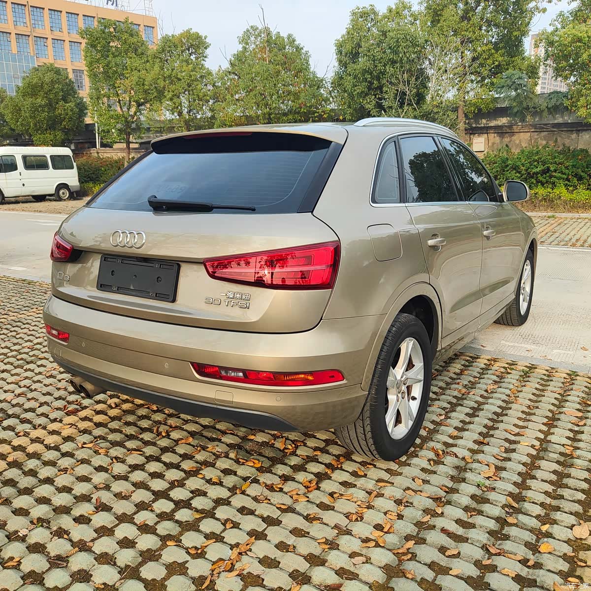 Audi Q3, 2017 4