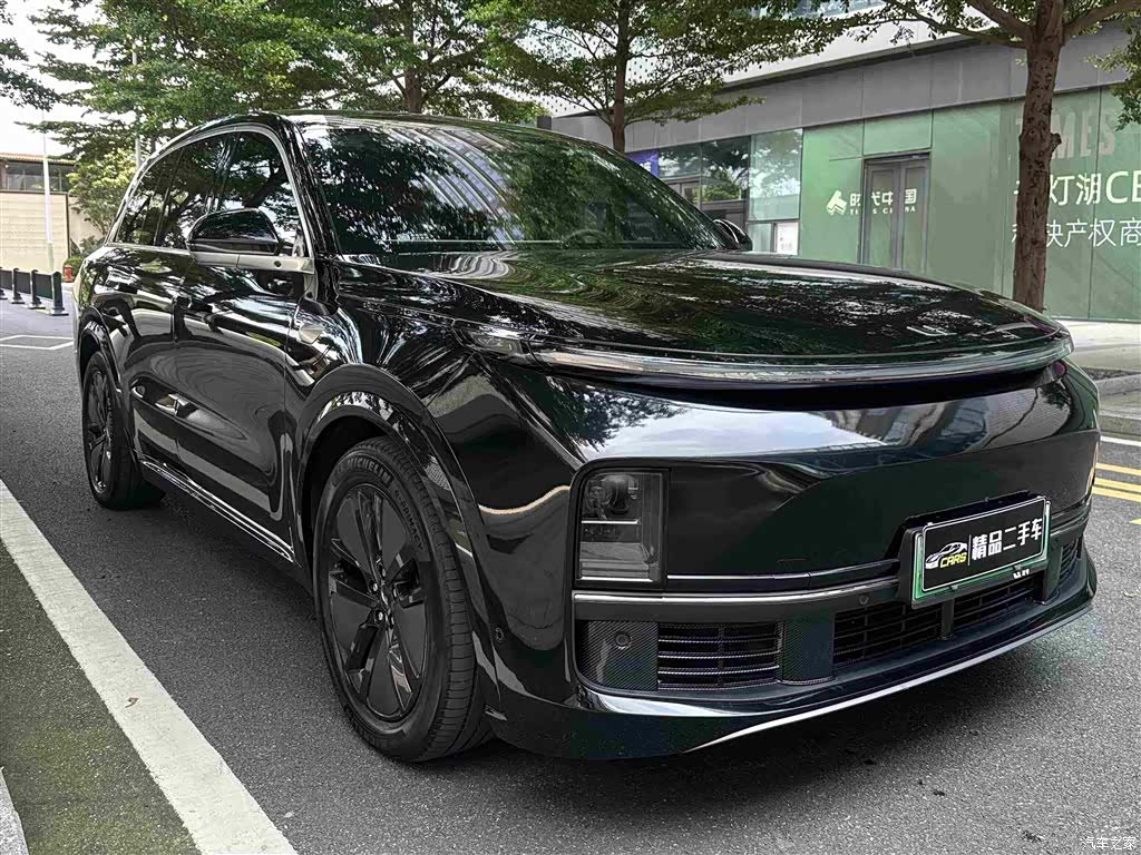 Li Auto L8, 2024 3