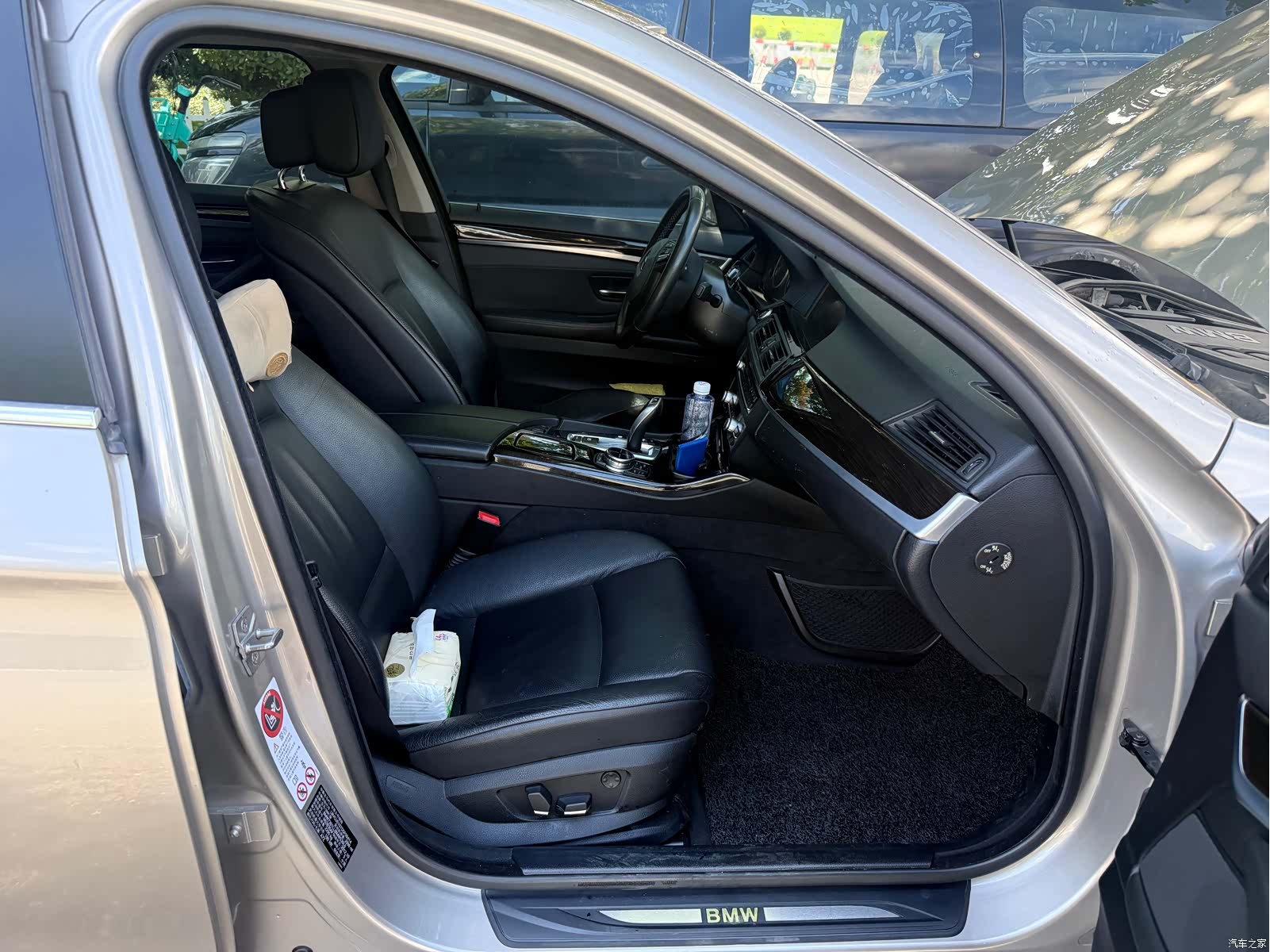 BMW 5 Series, 2012 9