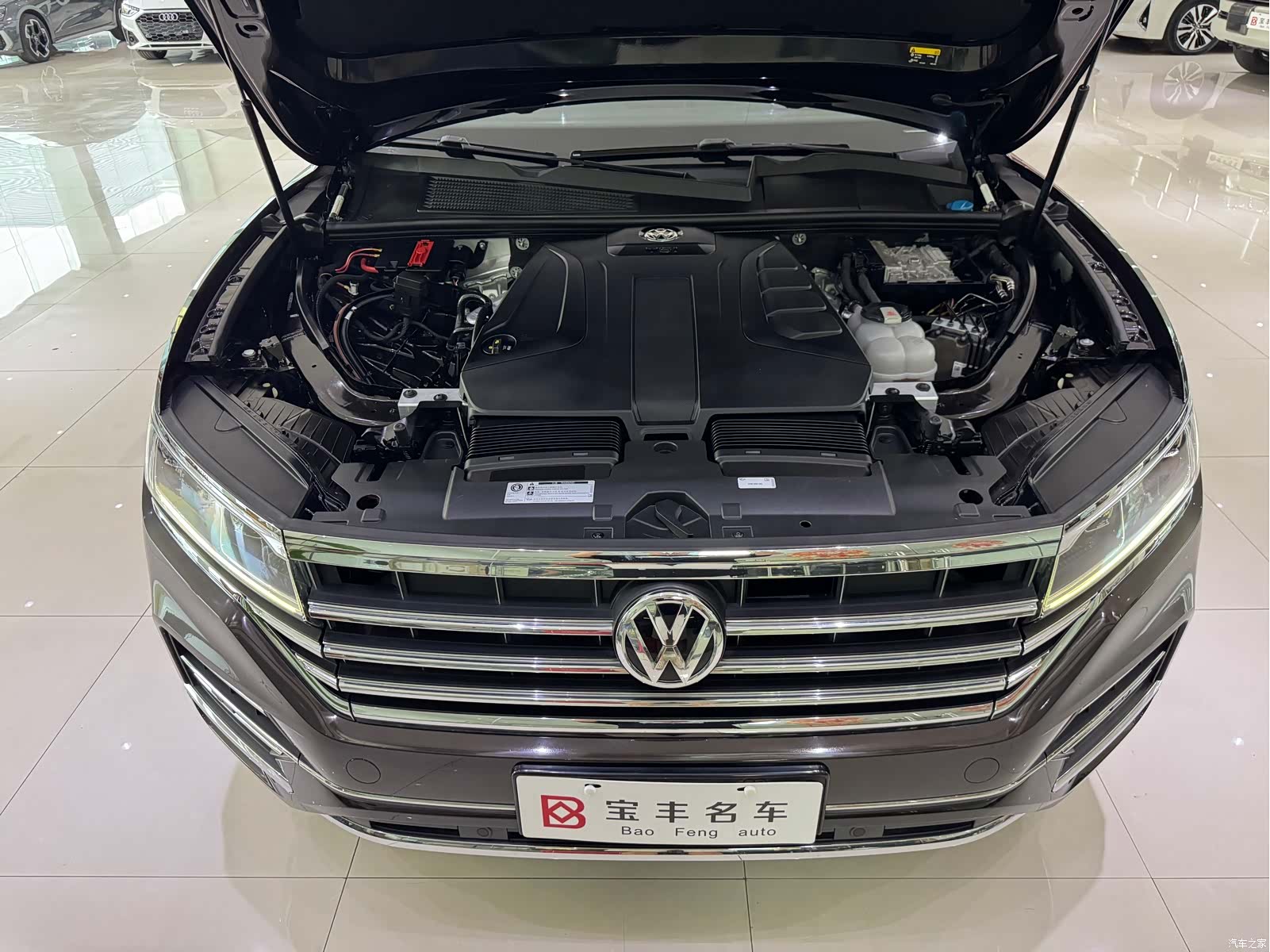 Volkswagen Touareg, 2019 19