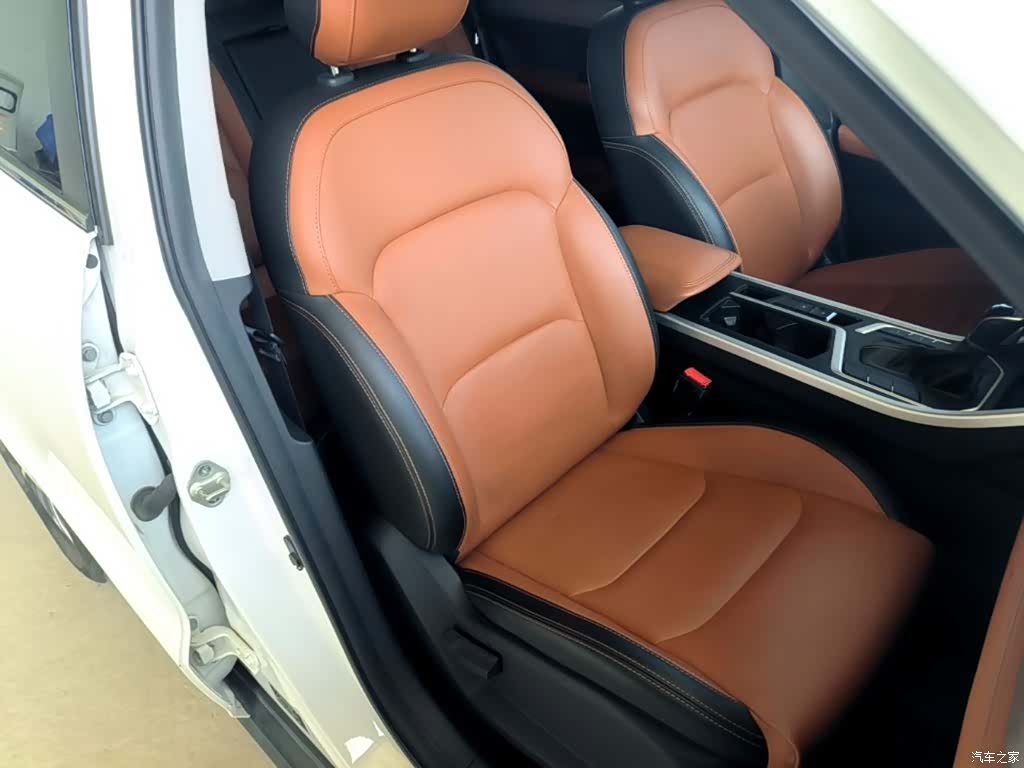 Geely X6, 2021 25