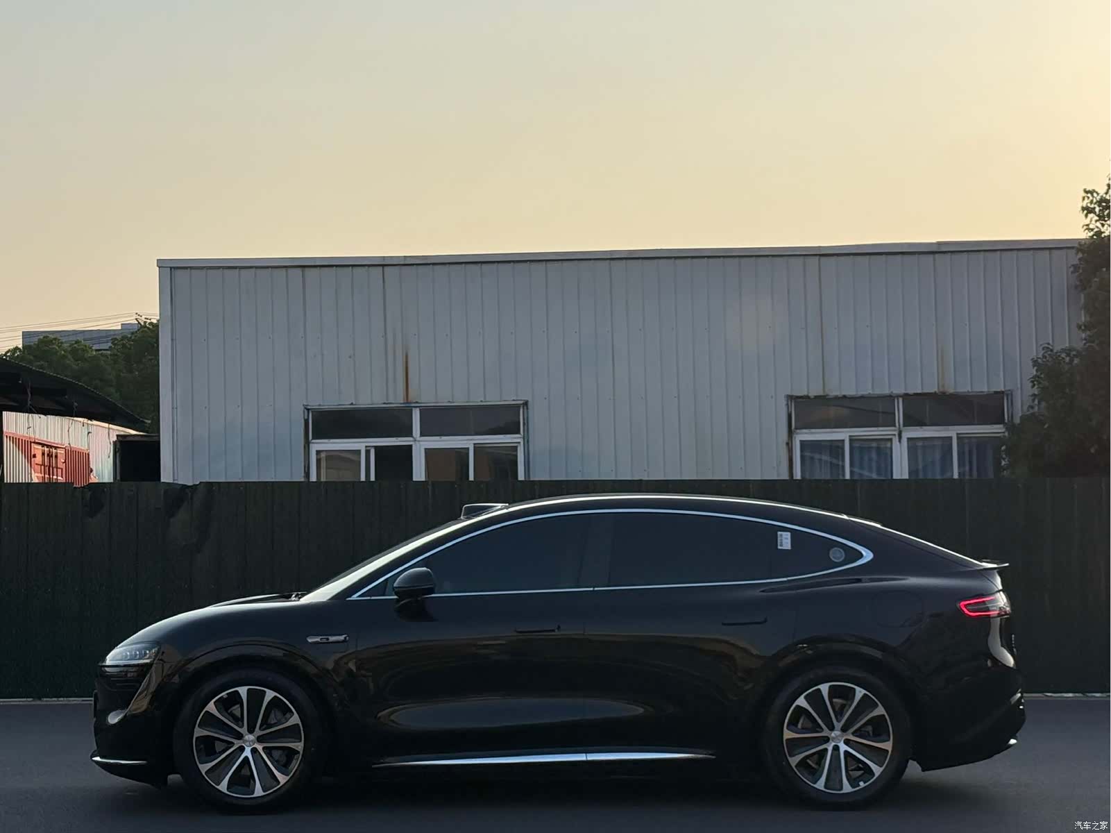 Luxeed R7, 2025 3