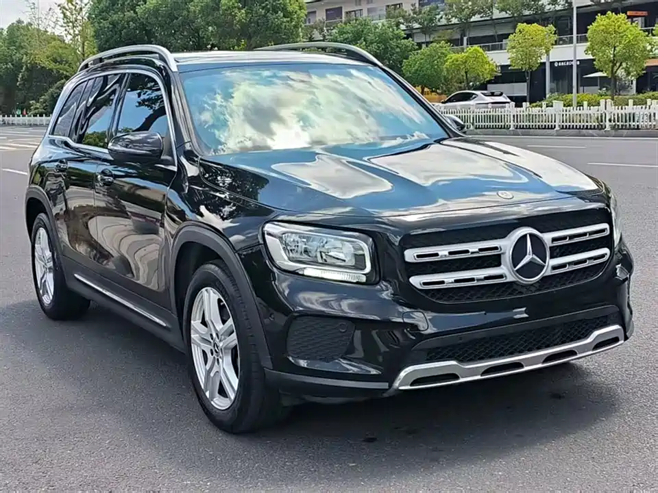 Mercedes-Benz GLB