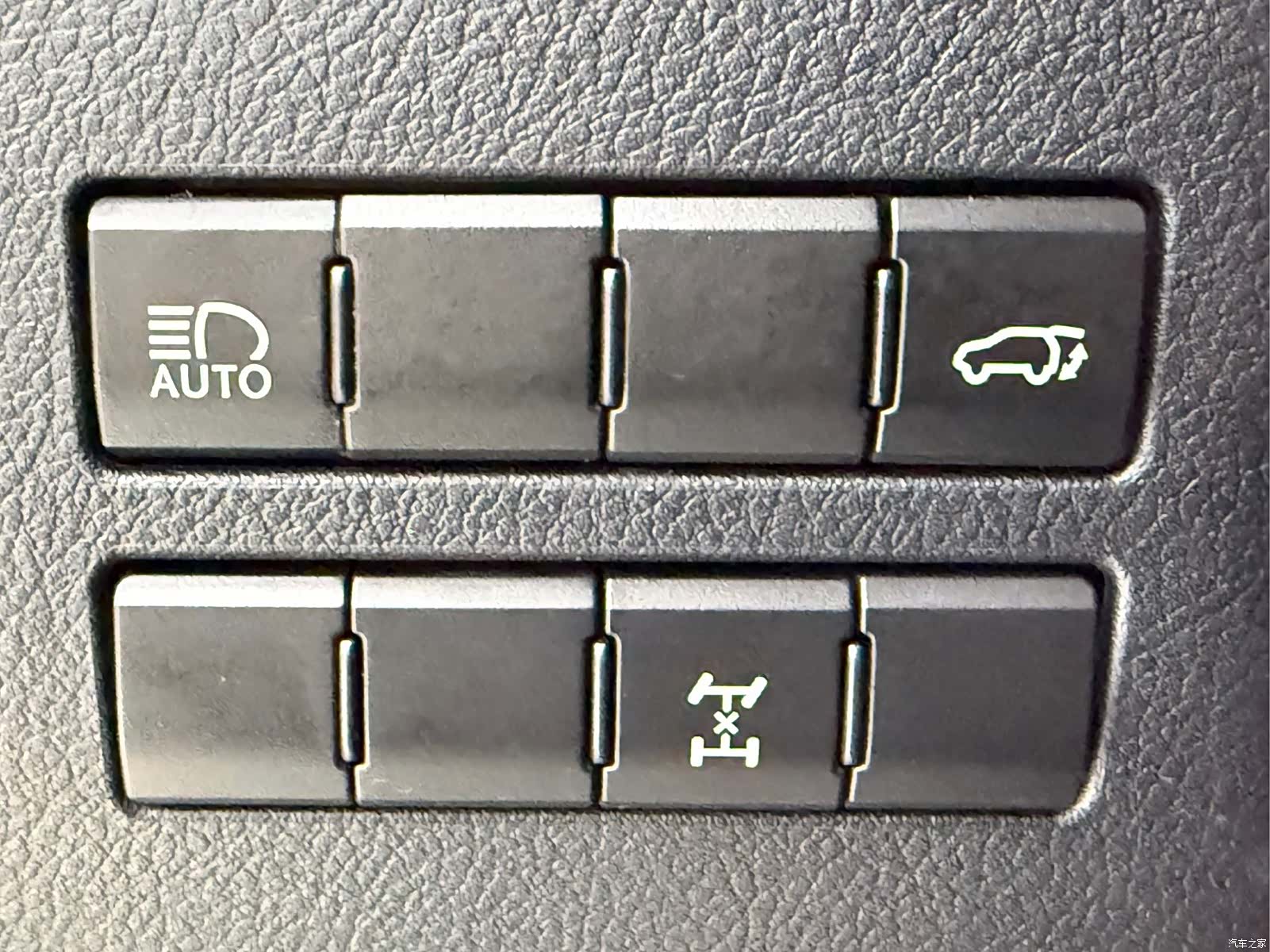 Lexus NX, 2021 14