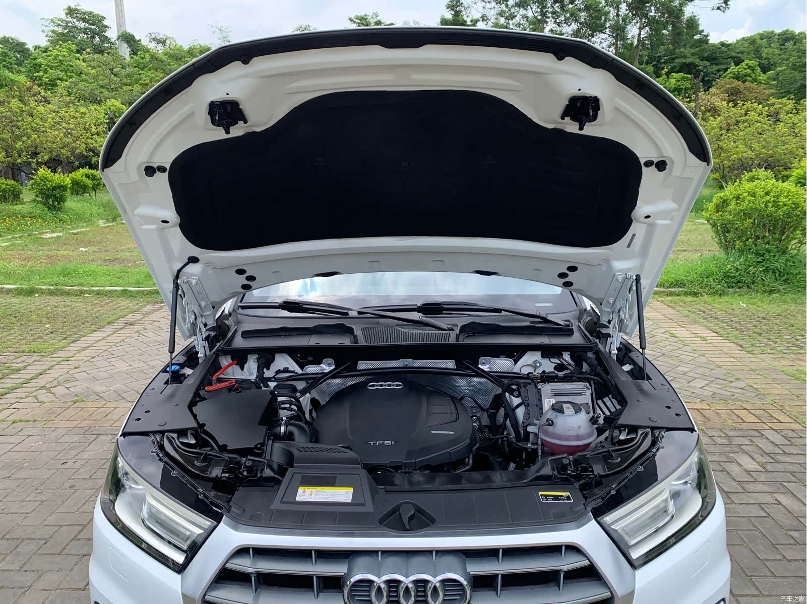 Audi Q5L, 2019 13