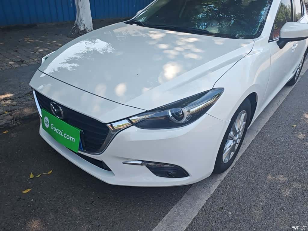 Mazda Mazda3, 2019 24