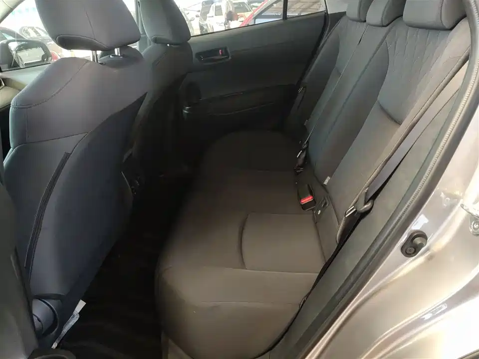 Toyota Corolla Sharp amplifier