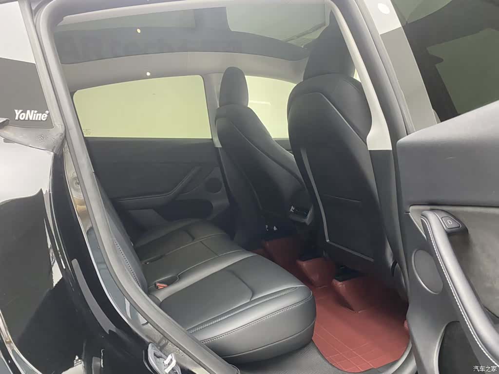 Tesla Model Y, 2024 24