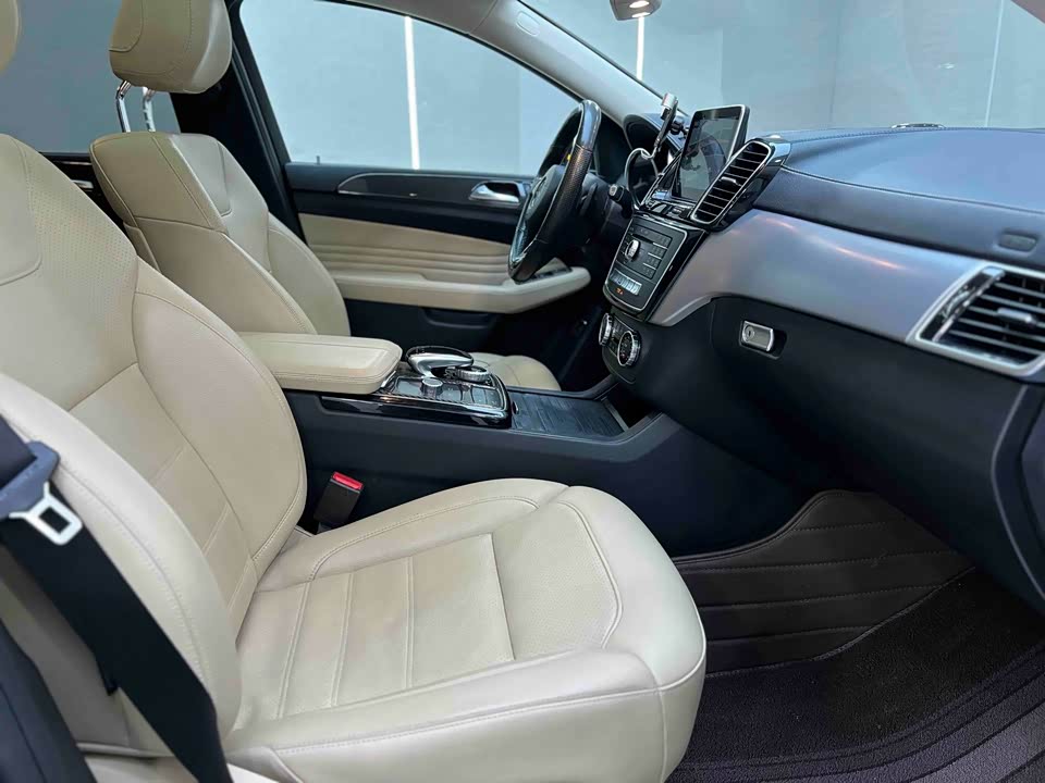 Mercedes-Benz GLE coupe