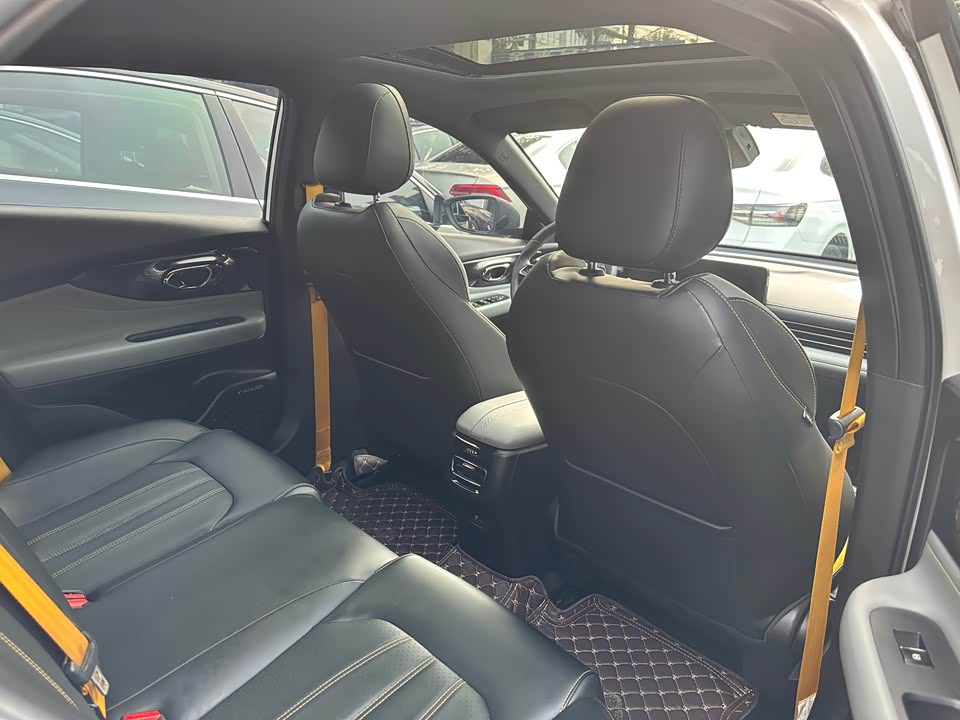 Trumpchi Shadow Leopard