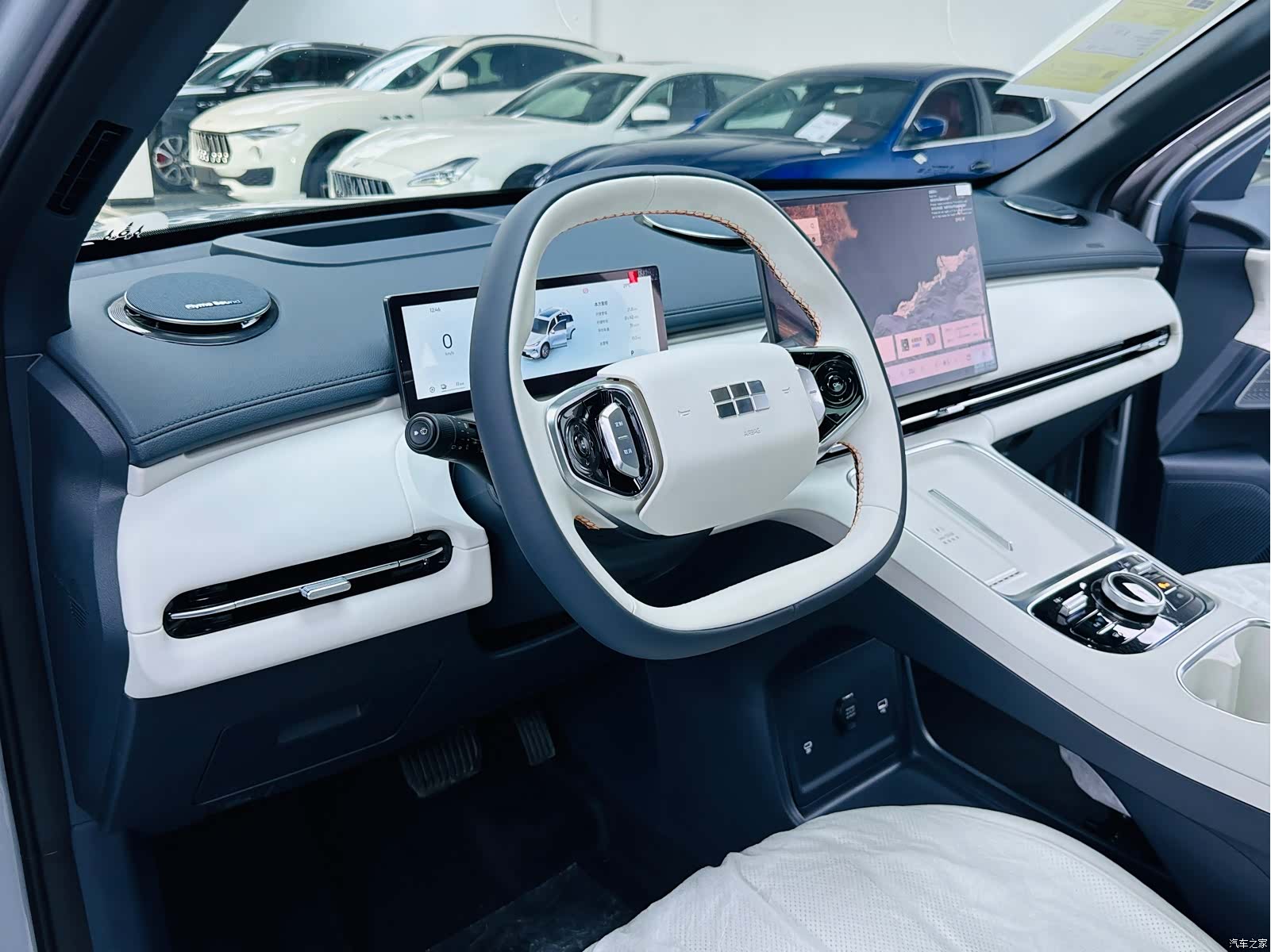 Geely 7, 2026 все фото