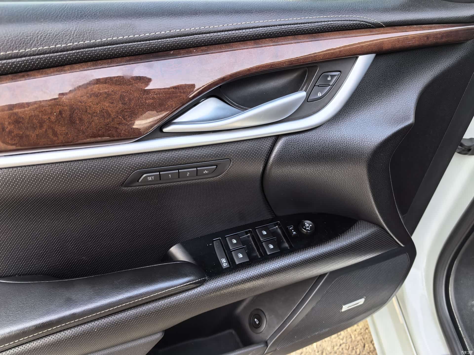 Cadillac XTS, 2016 6