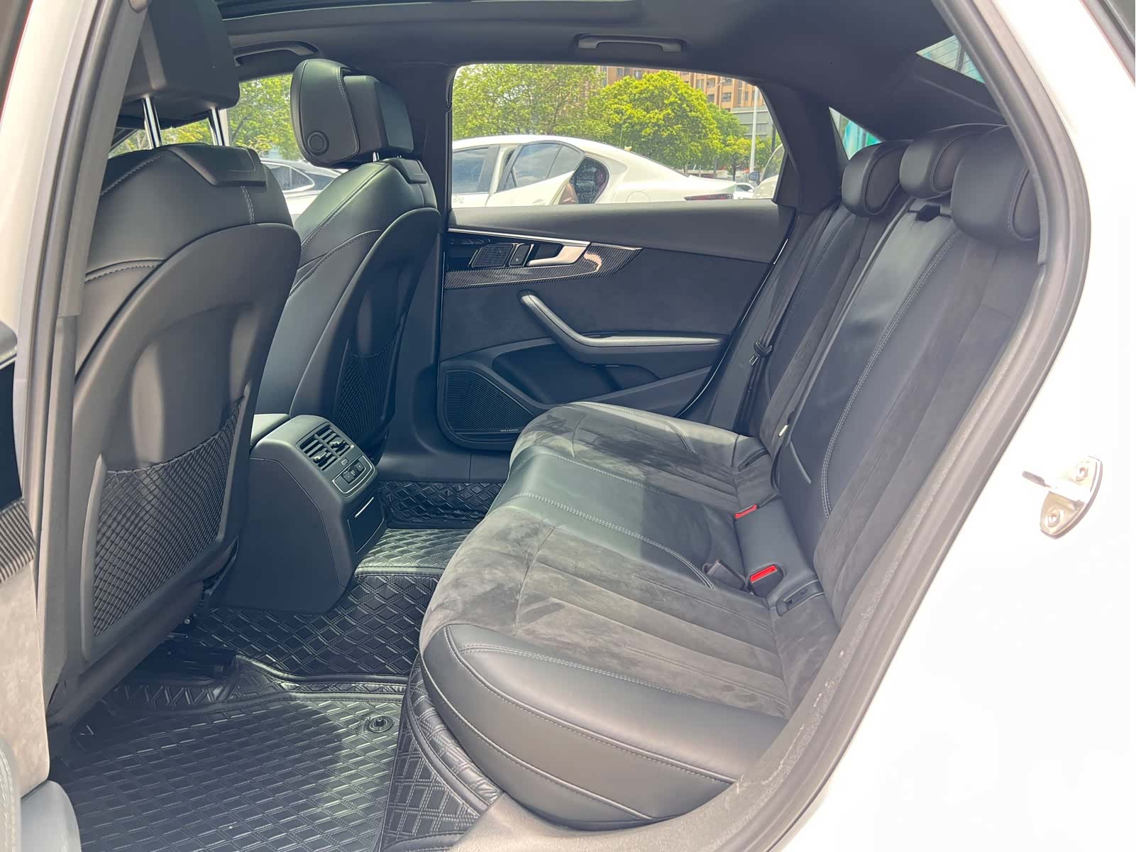 Audi A4L, 2023 18