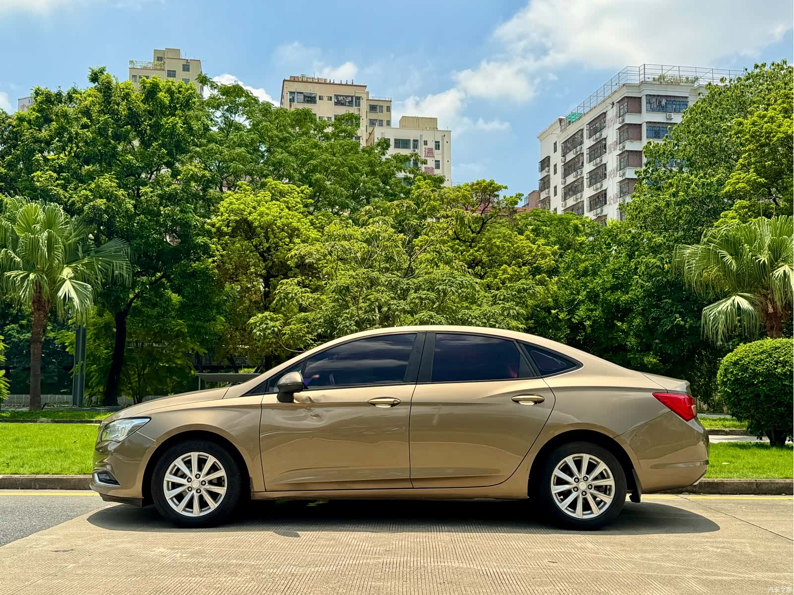 Buick Verano, 2017 6