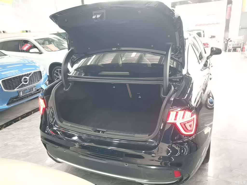Lynk & Co 01, 2019 19