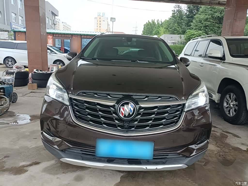 Buick Envision Plus, 2021 3