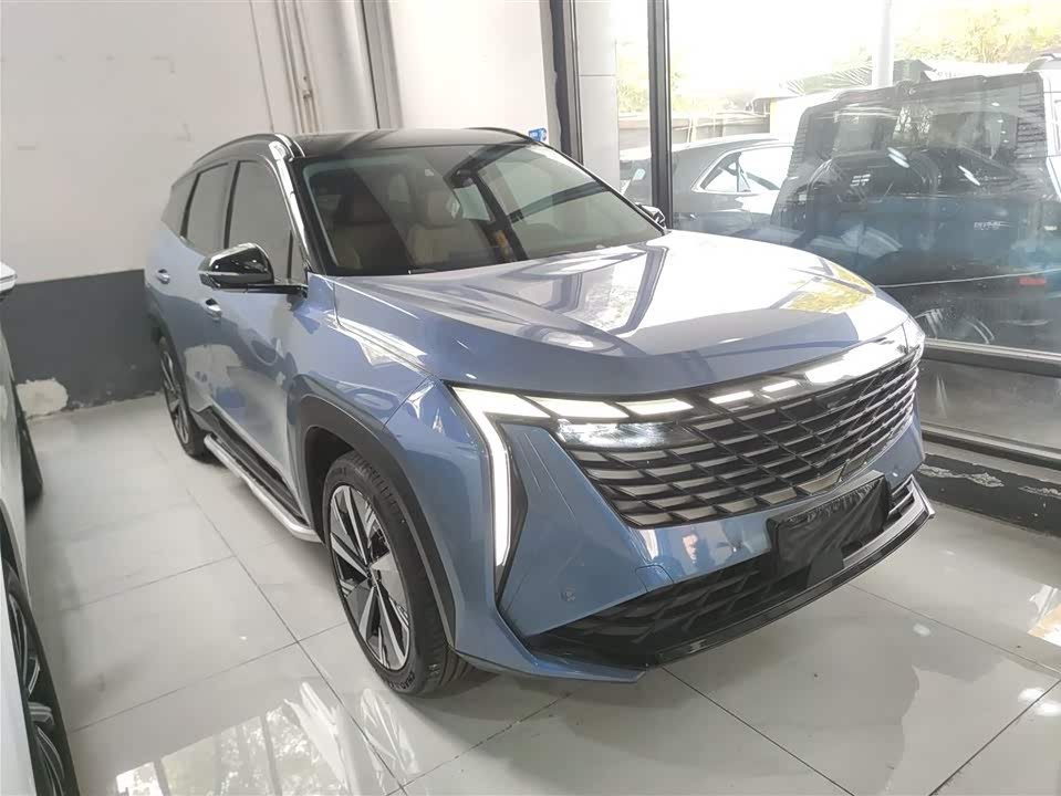 Geely Atlas L