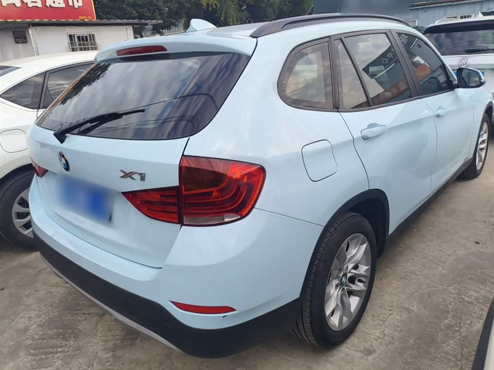 BMW X1