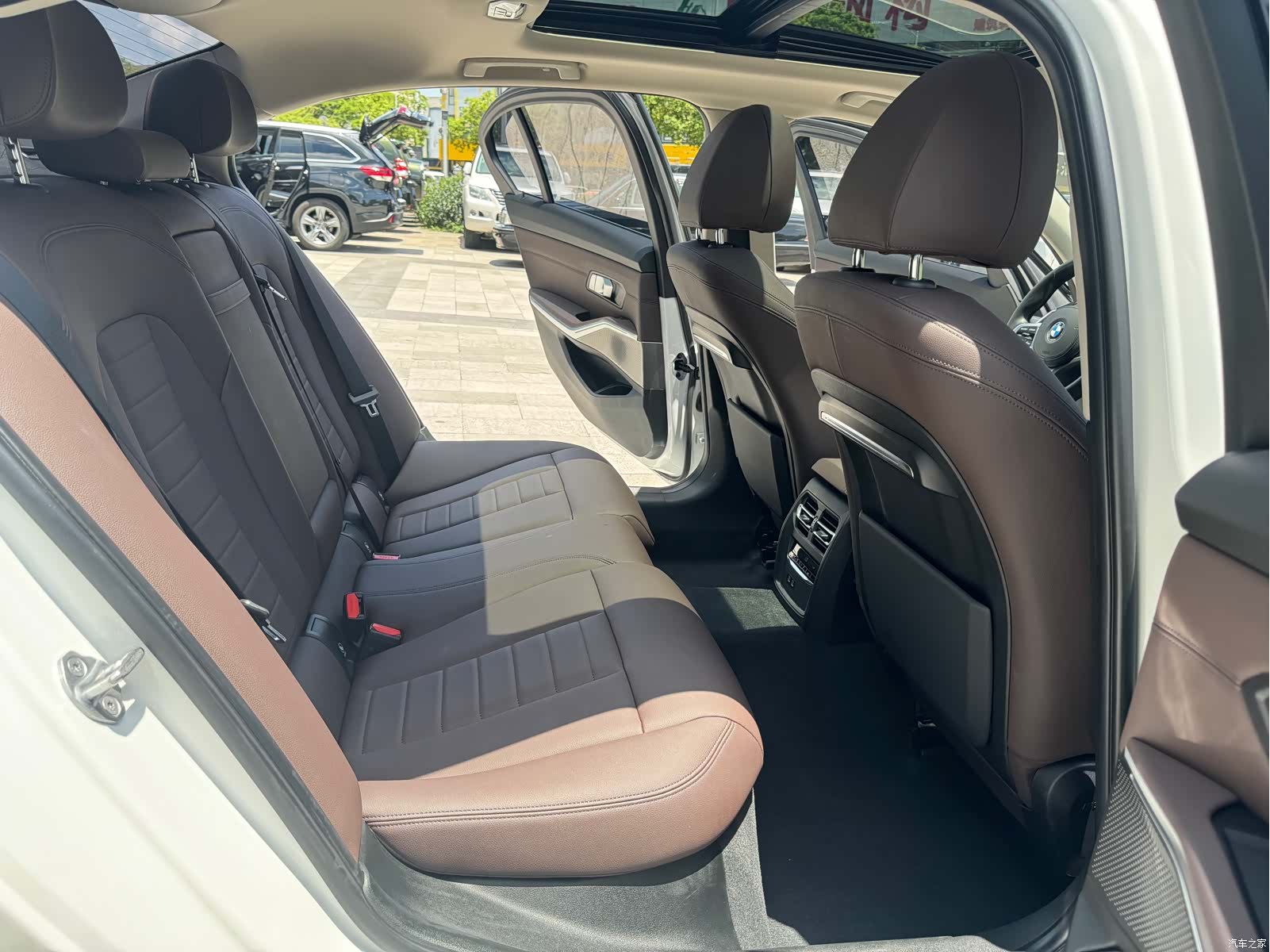 BMW 3 Series, 2019 17
