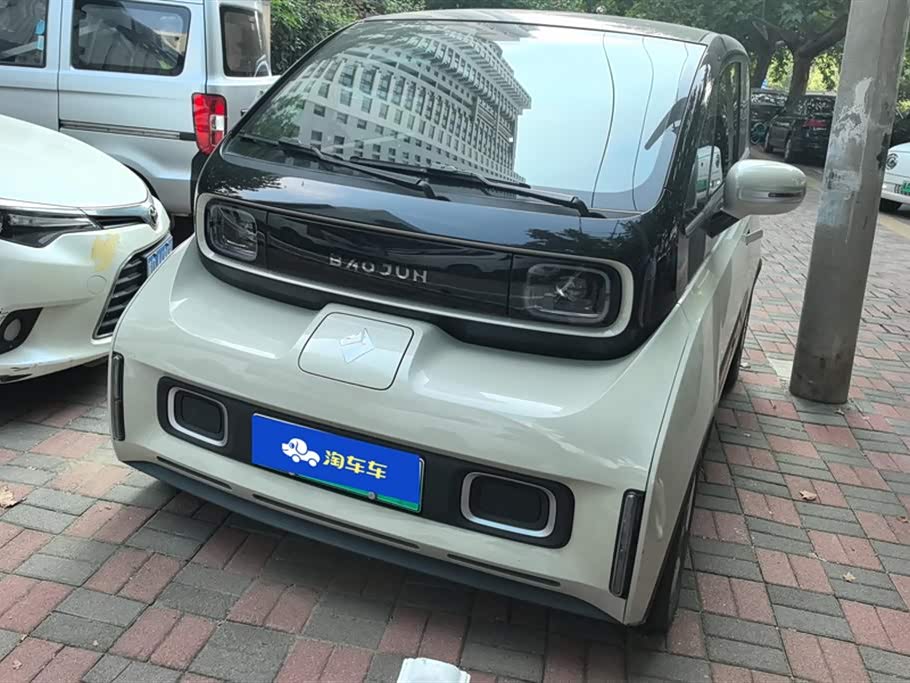 Baoding KiWi EV