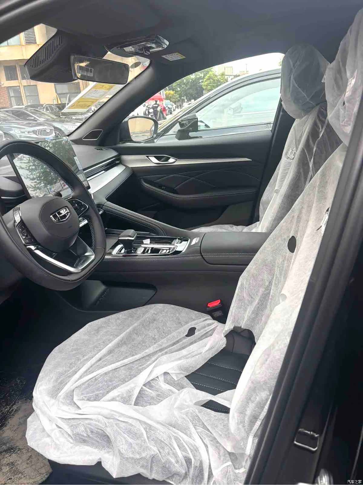 Geely Preface, 2026 16