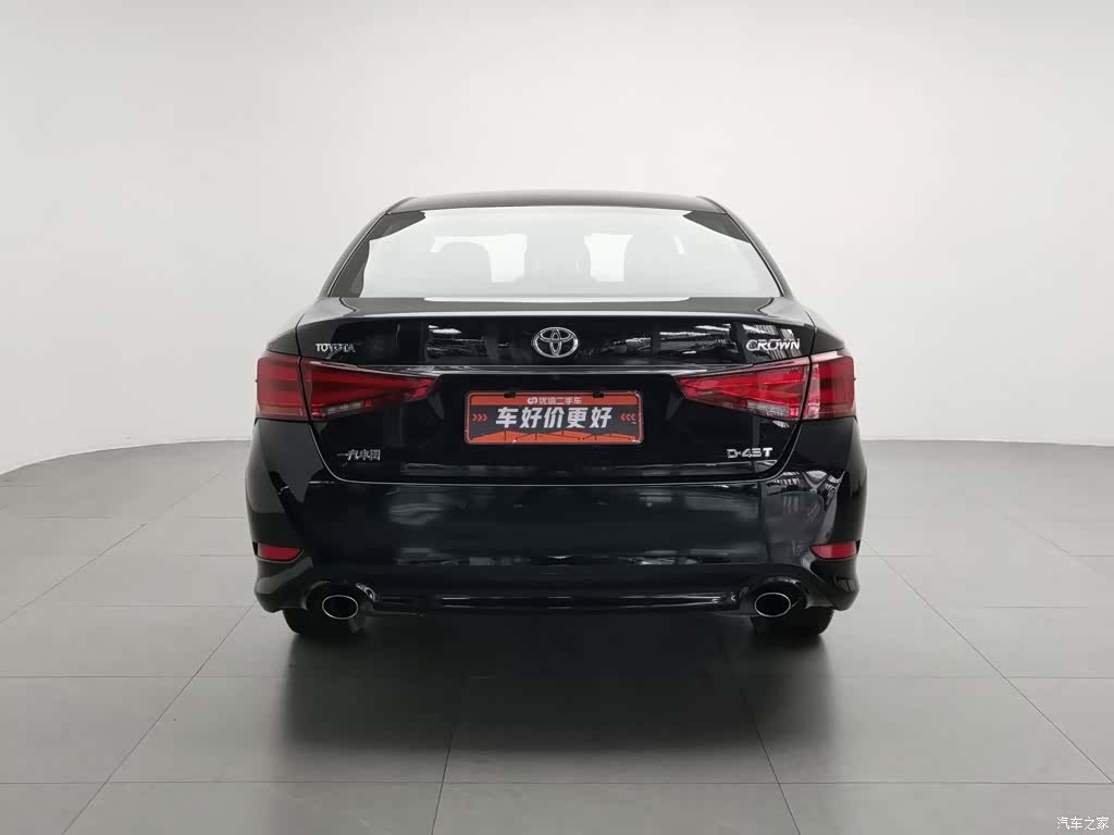 Toyota Crown, 2018 4