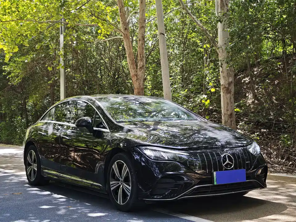 Mercedes-Benz EQE